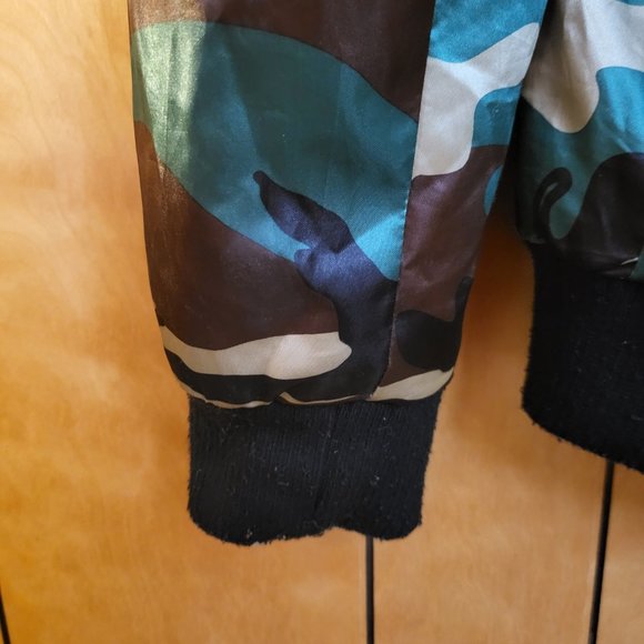 Cleveland Cavaliers Jacket LARGE Hooded Full Zip Up Camouflage Camo NBA Cavs E2 - Picture 8 of 10